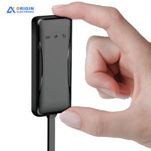 Professional Fleet GPS Tracker - Advanced Management for Commercial Vehicles