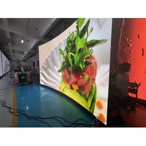 Standard SMD1515 P2.5 Full Color Indoor Hanging LED Display In Die-Cast Aluminum