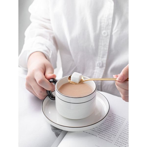 Unique 200ml Porcelain Tea Set Sustainable Nordic Design For Cappuccino And Espresso