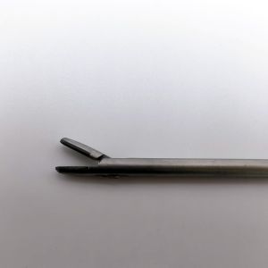 Class I Veterinary Laparoscopic Needle Holder with 1 Year Shelf Life Reliability