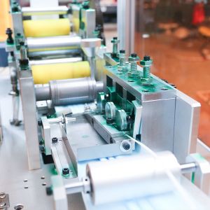 Disposable High speed elastic earloop face mask machine