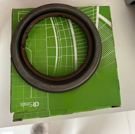 China OEM-grade Ford Transit Rear Wheel Seal with 73 mm Inner Diameter and 99/105.3 mm Outer Diameters for Heavy-duty Vans on sale