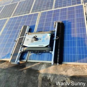 CE 24V Operating Voltage Automated Solar Panel Cleaning Robot