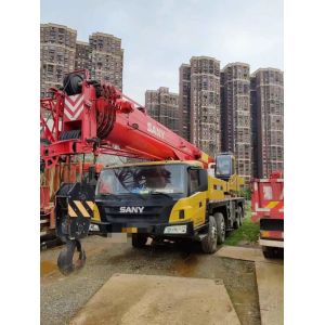 2020 Used Shacman Tyre Mounted Truck Crane 50t Model STC500E5 With Less Working