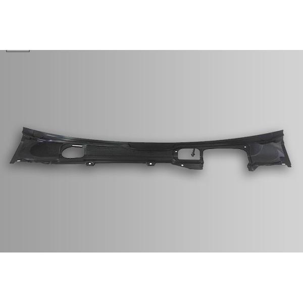 Polishing Surface Finish Automotive Plastic Injection Mouldings For Edge Gate