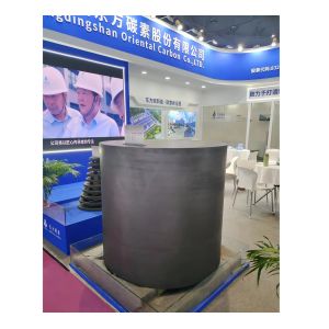 12µm Grain Size Sintering Graphite Rod Smooth Isostatic Carbon Graphite Block