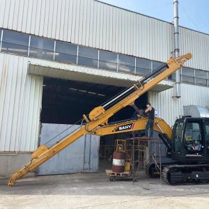 Teledipper Arms ZX330 Excavator Telescopic Arm With 2 Cbm Clamshell Bucket
