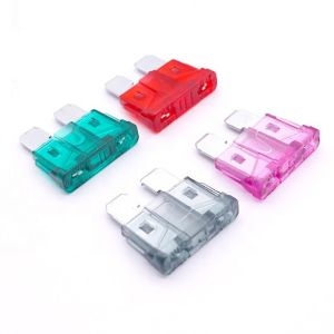 12V/24V 4 6 8 10 Way Circuit Automotive Fuse Box with 40A Rated Current and