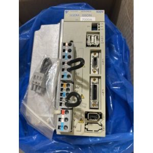 Cheap Yaskawa SGDM-05ADAY118 AC SERVO AMPLIFIER 200-230V 5.5A 0.5KW NEW for sale