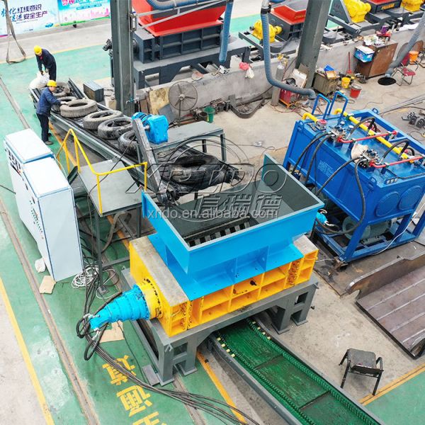 Heavy Duty Tire Shredder Machine with SKD11 Blade and 22 Power for Waste Tire
