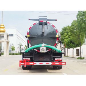 4x2 Chinese Dongfeng 6000 Liters Sewage Suction Truck