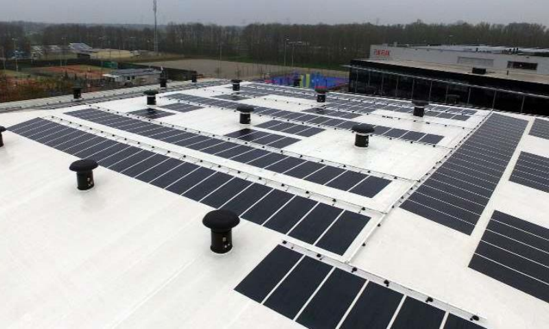 JPEA TUV IEC ISO CQC Certificated 560W Foldable Flexible Solar Panel Modules