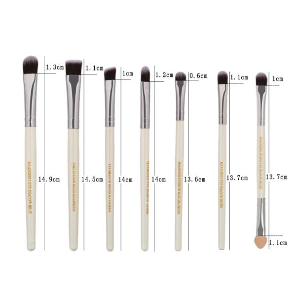 Lise Monde 20 Pieces Make-Up Brush Set for eyes face make up