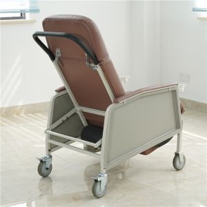 Healthcare-Grade Manual Recliner Multiple Position Seating For Seniors