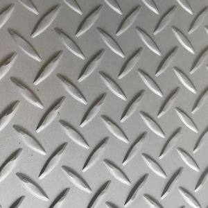 SUS304 Hot Rolled Checkered Plate 1.4301 Inox Steel 6.0*1250*6000mm For Floor