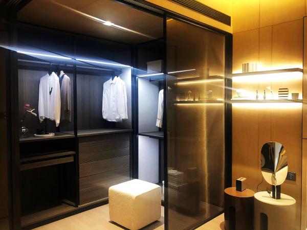 4mm Metal Coated Mesh Laminated Glass