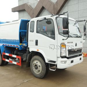 HOWO 4x2 Small 5m3 Garbage Compactor Truck