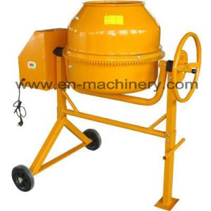 Concrete Mixer Mini China Truck Portable Concrete Mixer with 140L