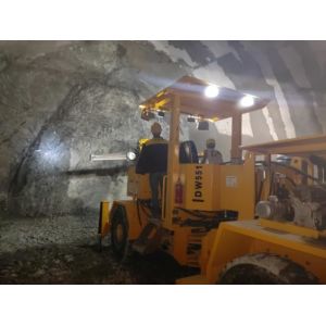 Single Boom Rock Bolting Rig Fully Hydraulic For Bolt Support