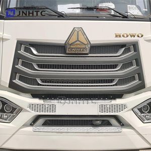 New HOWO NX 6X4 Meat Cargo Transportation Refrigerator Box Truck Price