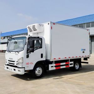 Qingling Isuzu 4.2m Refrigerated Car Maximum Torque Nm ≤500Nm and Engine