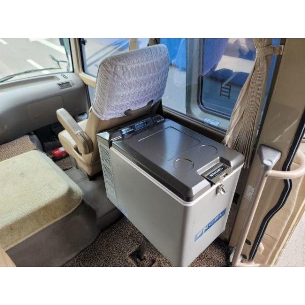 29seats Used Toyota Coaster Bus Mini Van Coach Bus Used 2TR Gasoline Engine