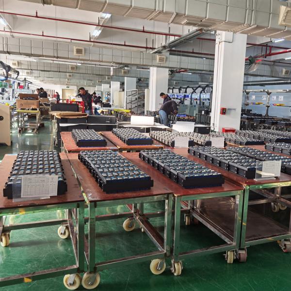 RVer Trucks 25.6V Air Conditioner LiFePO4 Battery 150AH Portable Parking LFP Battery