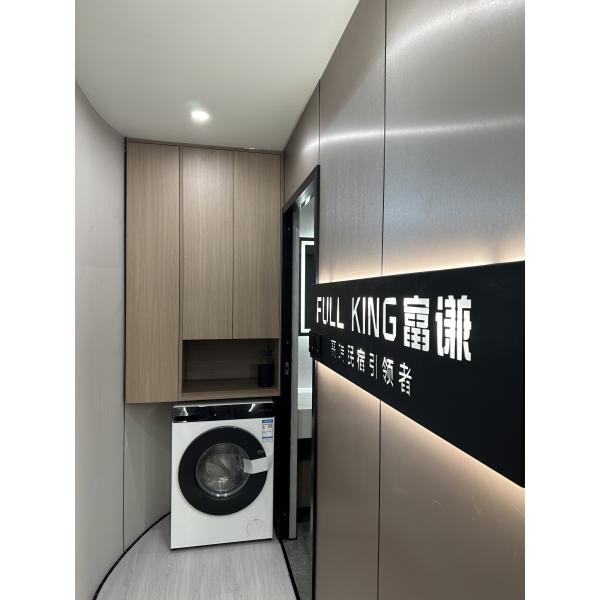 Eco Friendly K9 Space Capsule Ideal Solar Powered Portable Accommodation