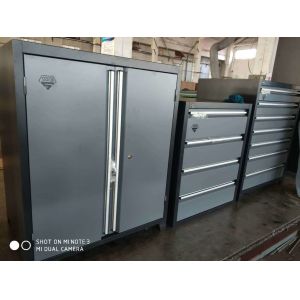 Easy to Move and Lock Garage Cabinet Set with Wheels Thickness 1.0/1.2/1.5mm