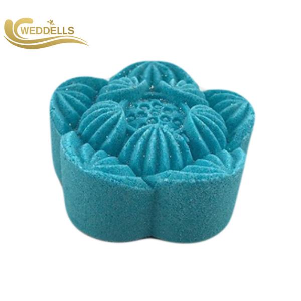 Quality Long Lasting Fragrance Custom Flower Shaped Bath Bomb For Extra Moisture wholesale