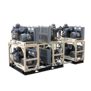 4000BPH Automatic Juice Filling Machine Bottled With Rotary Structure