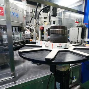 Cheap Automatic Hot Melt Glue Labeler with Wide Application and Precision for Various Bottle Types for sale