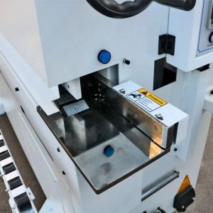 Customizable Board Cutting And Edging Woodworking Edge Bander Machinery for