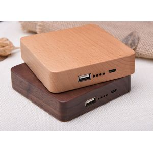 7800mAh Carved Wood Power Bank Customized Design Silk Screen Logo