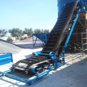Large Angle Heavy Duty Cleated 650mm Sidewall Belt Conveyor