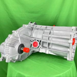3.6L Porsche Cayenne Transfer Case OE NO. 95834101024 No Control Unit Included