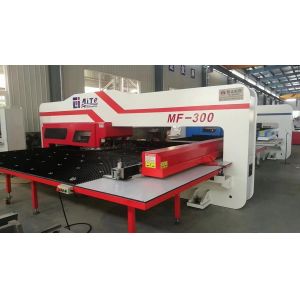 Sheet Metal CNC Turret Punching Machine 3000mm*1500mm Turret Punch Press Machine