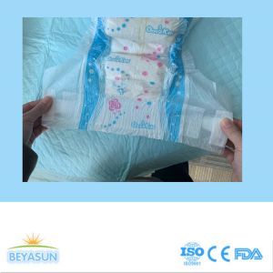 Non Woven Topsheet Infant Baby Diapers with aloe liner