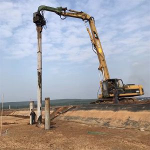 Pile Driving And Pile Pulling Excavator Pile Driving Arm CAT340 Customized With