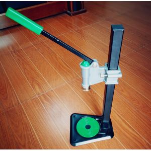 Caps Pressing Manual Bottle Capper Iron Plastic Material Easy Grip Handles