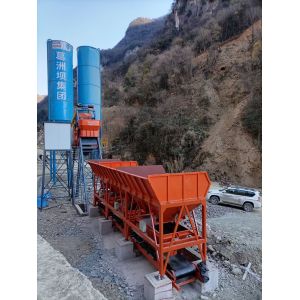 Dry Mix Batching Concrete Mixing Plant Machine 100m3/H For Transporting Concrete
