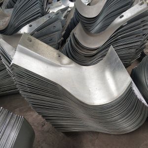 Customized Galvanized Guardrail Crash Barrier Round Terminal End for Roadway