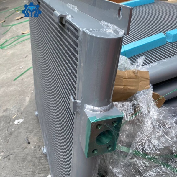 China Hydraulic System Overheating Solutions For Hitachi EX450-6 Oil Cooler Radiator  on sale