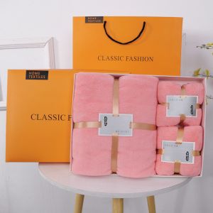 Customized Printing Designs Pure Cotton Bath Towel Three Piece Set in Rectangle