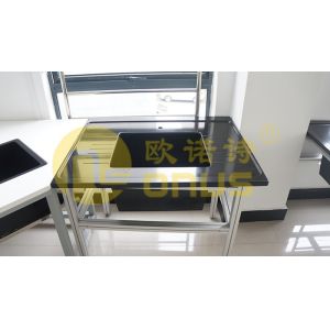 Glare surface corner countertop corrosion resistance / science lab furniture