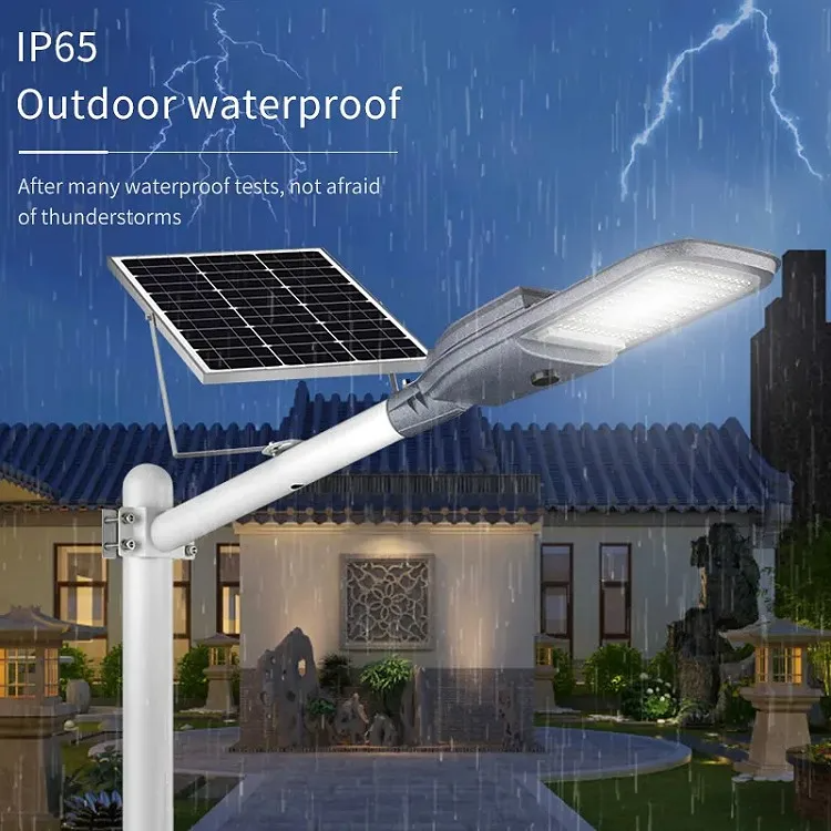 High Brightness Solar LED Street Light with 120 5050 LED Chips 60AH Battery and