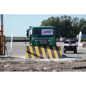 China Customizable Hydraulic Road Blocker For Access Control System on sale