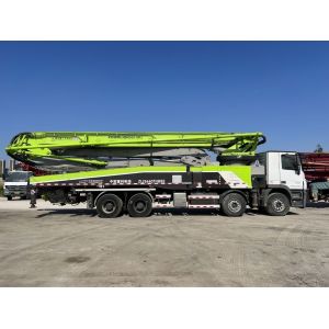 Used 44000kgs Zoomlion 56m Concrete Pump Truck for Engineering Construction