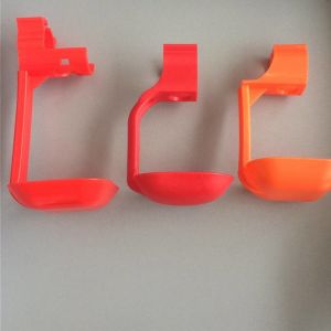Square Pipe Chicken Nipple Drinker Water Drip cups For Poultry Equipment