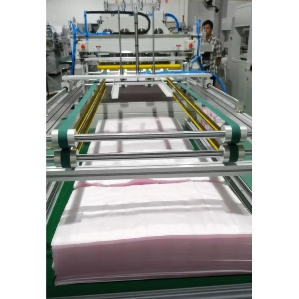 0.6Mpa 6KW Non Woven Bag Automatic Machine Cutting For Rectangular Or Trapezoidal Bags